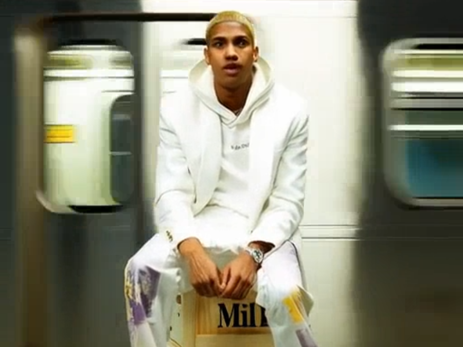 Seamless Masked Transitions