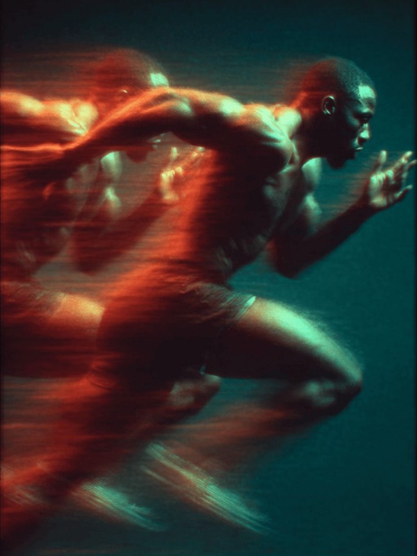 Smooth Motion in Dynamic Scenes